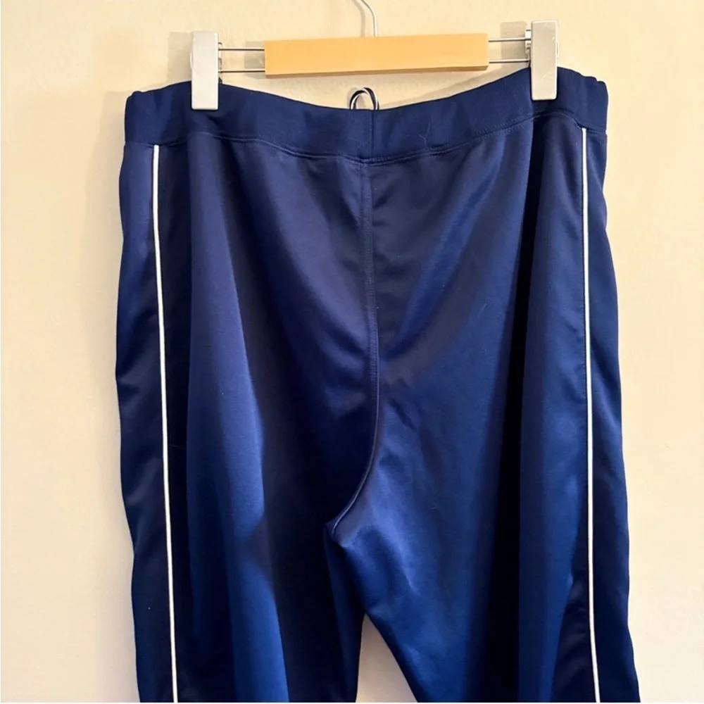 Vintage 90s Umbro Navy Athletic Pants w White Piping & Zip Bottom – Large Fair - Picture 11 of 16